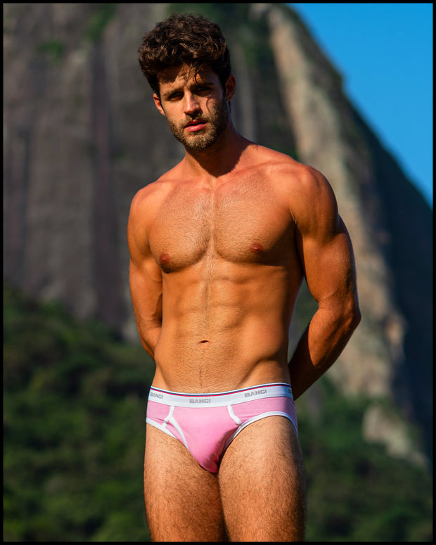 Sexy male model visiting Brazil, sporting the PRIVATE PINK soft cotton underwear with the BANG! logo on its white elastic waistband. Made by BANG! Clothes from Miami, the official brand of men’s underwear.