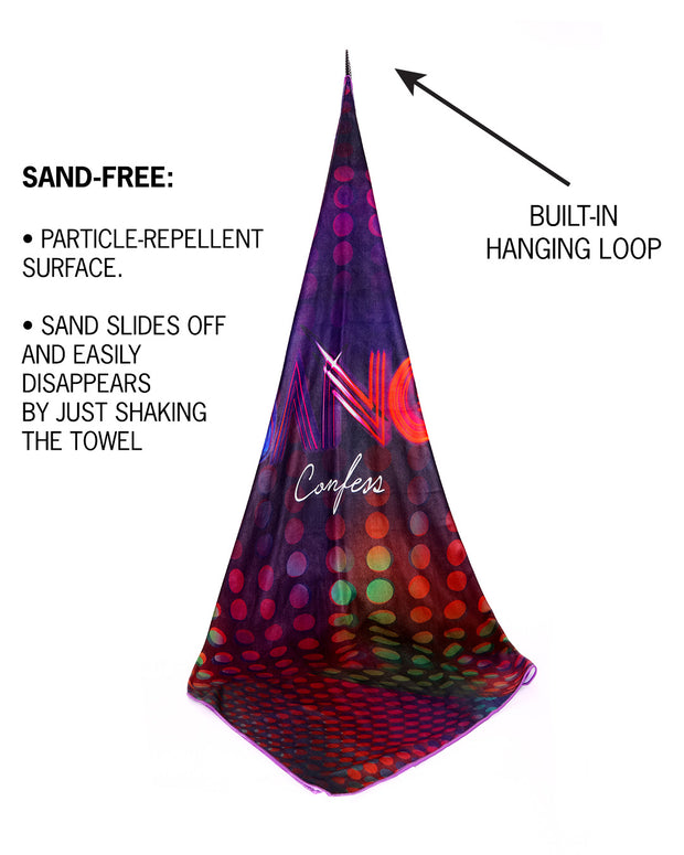 Infographic explaining how the Bang! beach towels are sand-free, lint-free, ultra absorbent and are high quality towels.