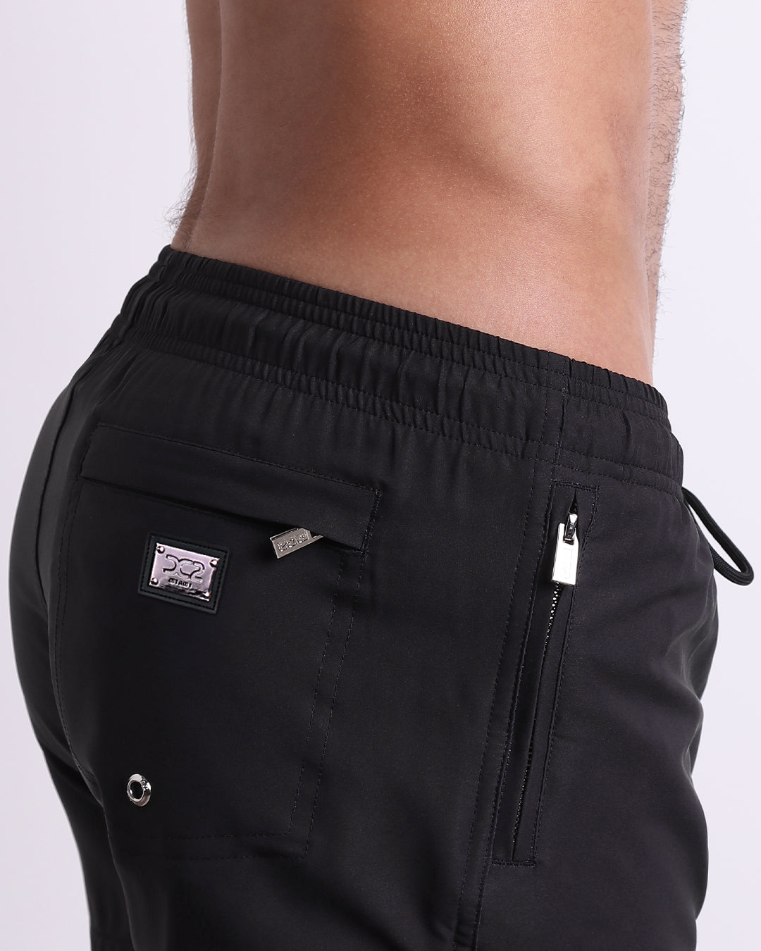 JET BLACK - Resort Shorts | DC2