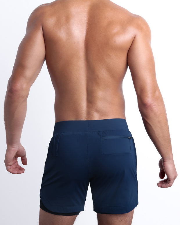 Back view of the NAVY men&